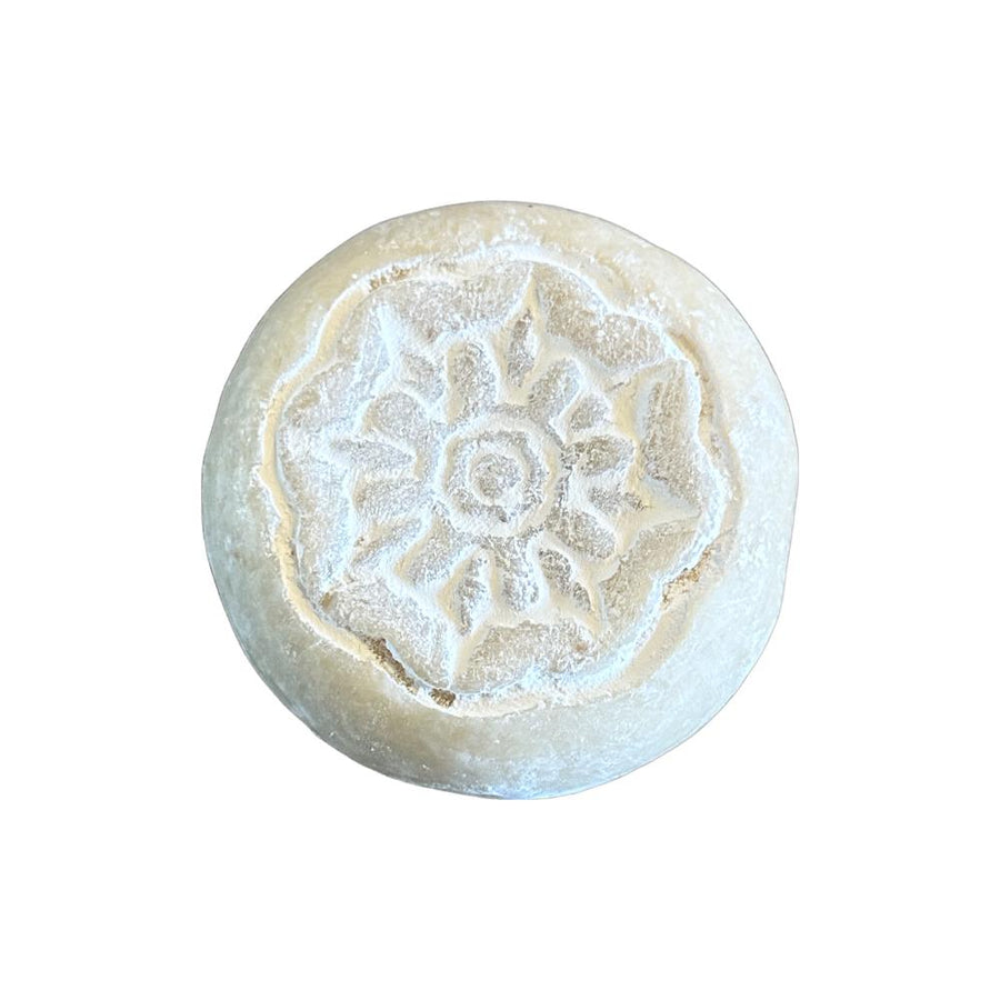L'Essence Handmade Botanical Soap